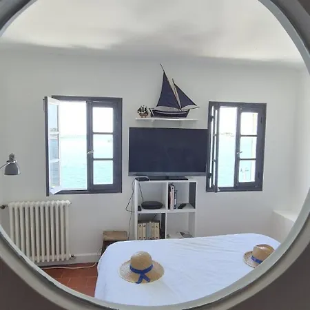 La Maison Bleue * Bouzigues